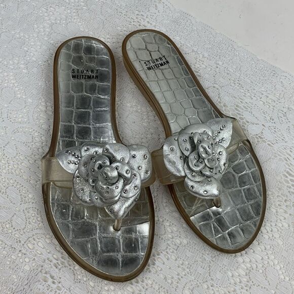 Stuart Weitzman Sandals Silver Clear Jelly Rose Accents thong toe Size 8 Slip on - Picture 2 of 13